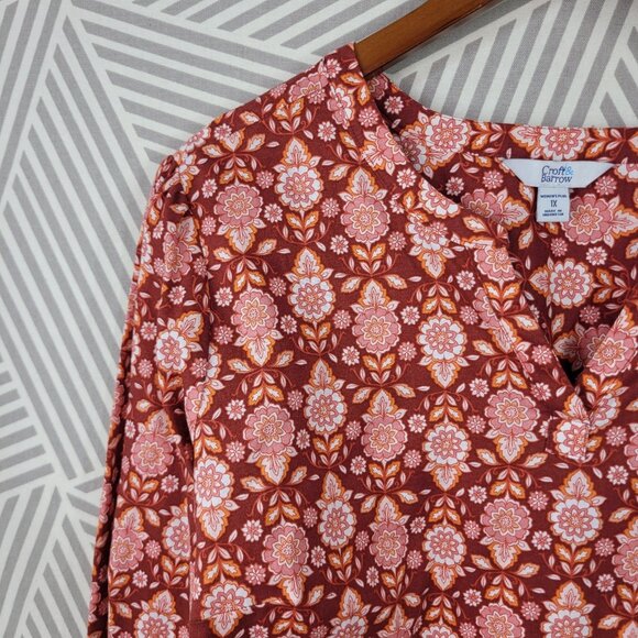 Croft Barrow Top Plus Size 1X Top Pink Floral Casual Comfort 3/4 Sleeve V Neck - Picture 2 of 6